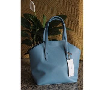Matt & Nat Vegan “Baxter” Handbag in color “azur”